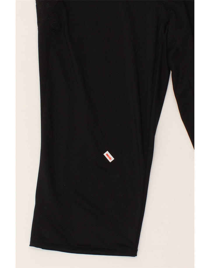 UMBRO Womens Bermuda Sport Shorts UK 14 Medium Black Vintage Umbro and Second-Hand Umbro from Messina Hembry 