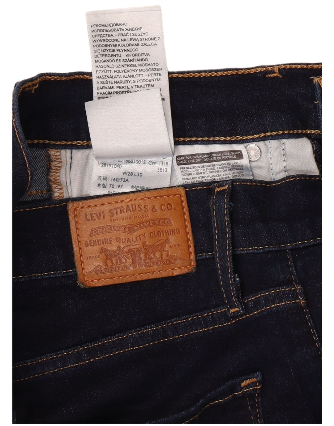 LEVI'S ženske ravne traperice visokog struka 724 W28 L26 tamnoplavi pamuk