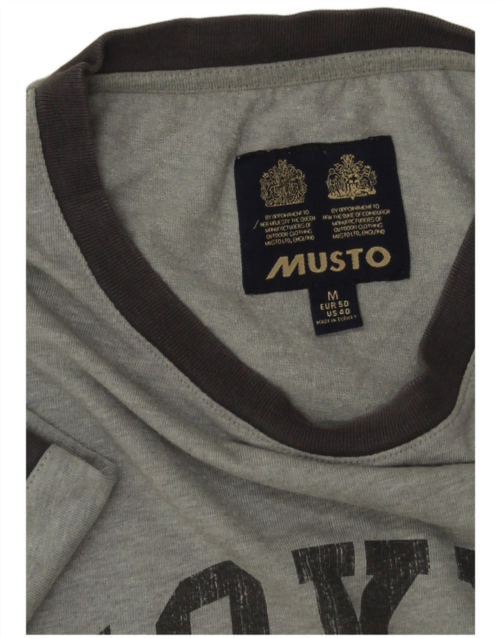 MUSTO Muška majica kratkih rukava s grafičkim motivima, srednje siva s mrljama
