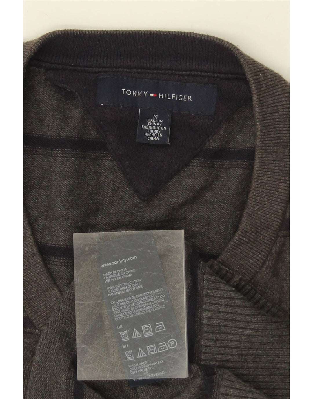 TOMMY HILFIGER Mens V-Neck Jumper Sweater Medium Grey Striped Cotton Vintage Tommy Hilfiger and Second-Hand Tommy Hilfiger from Messina Hembry 