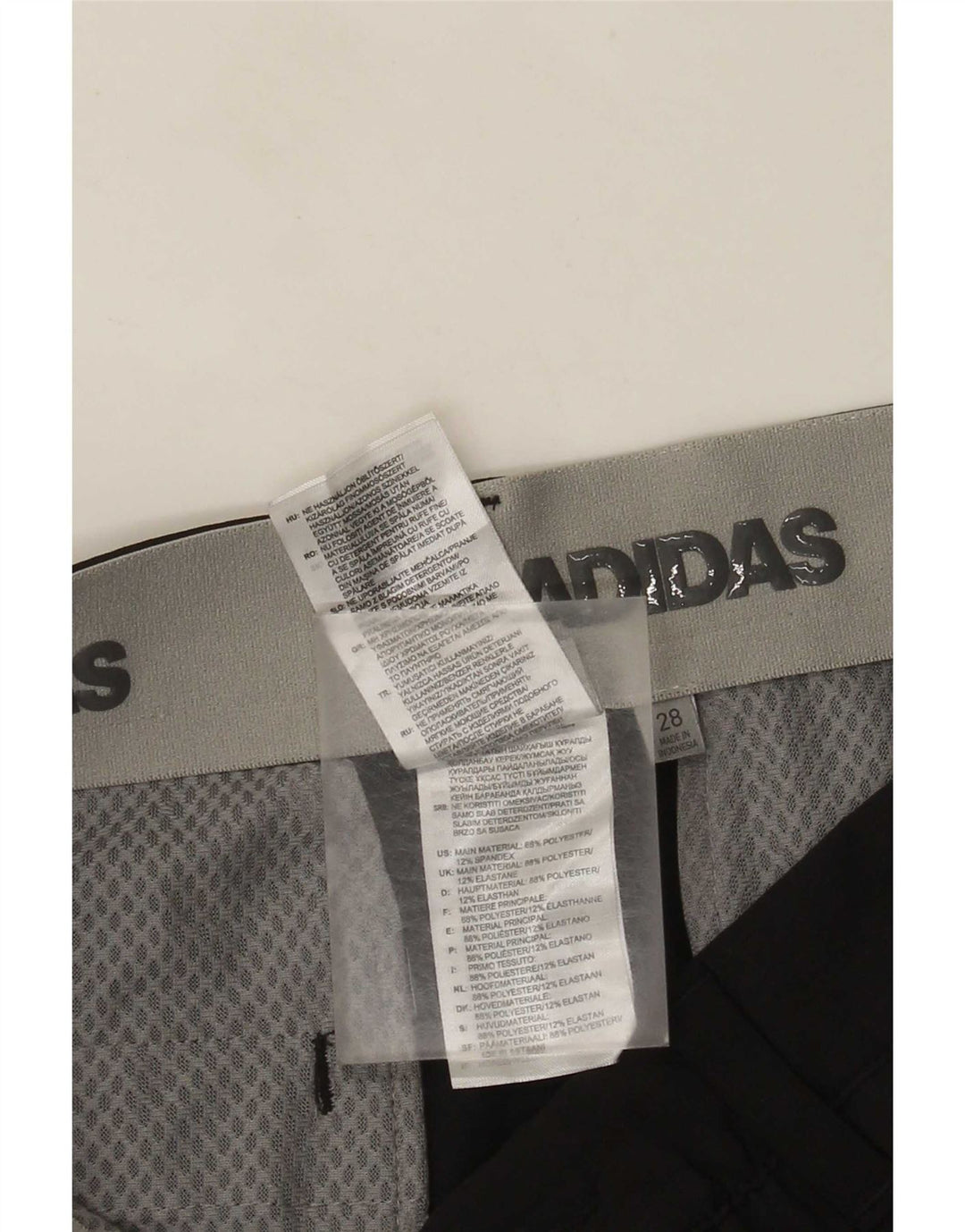 Adidas muške chino kratke hlače W28 male crne poliesterske