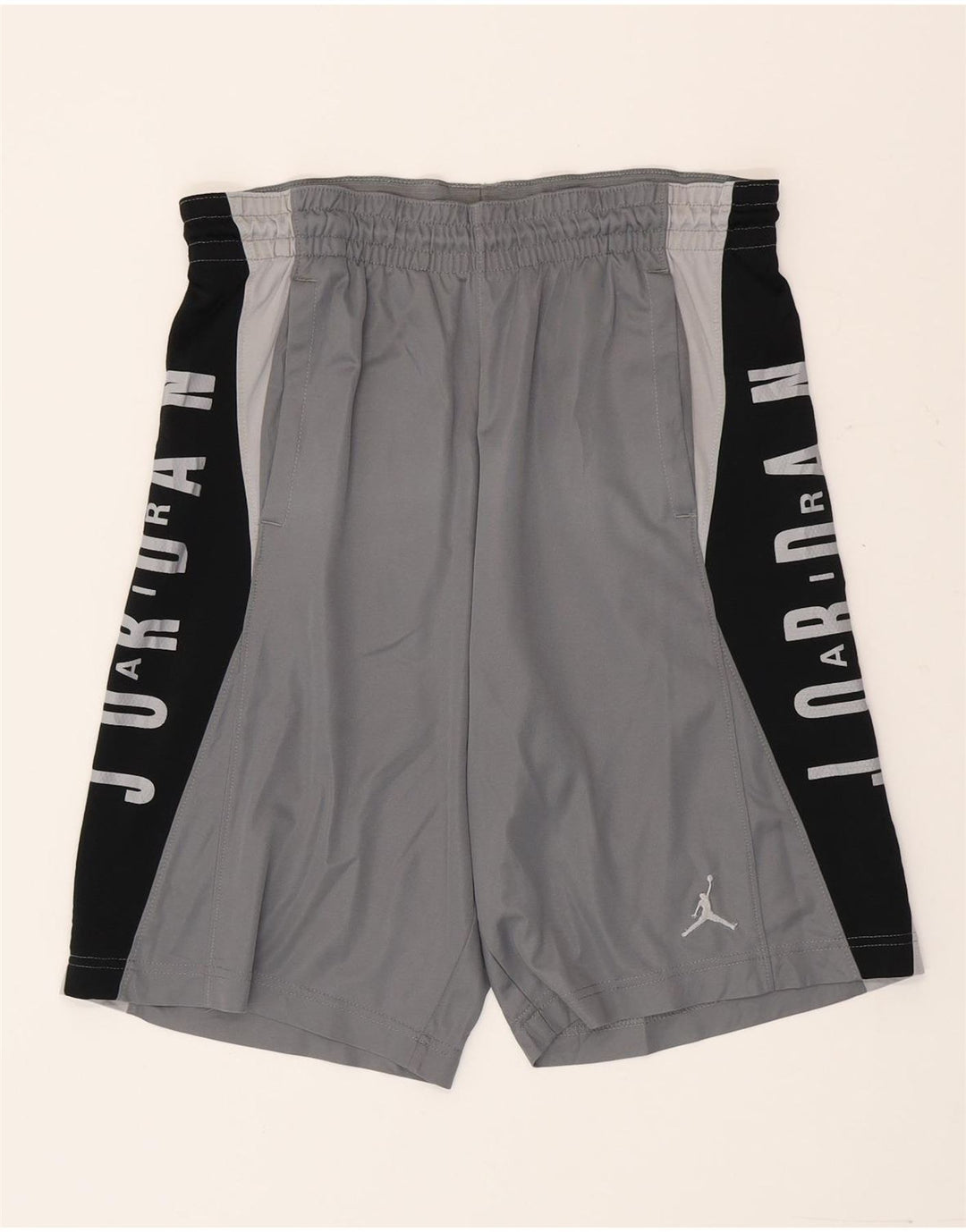 Jordan muške Dri Fit grafičke sportske kratke hlače male sive boje od poliestera