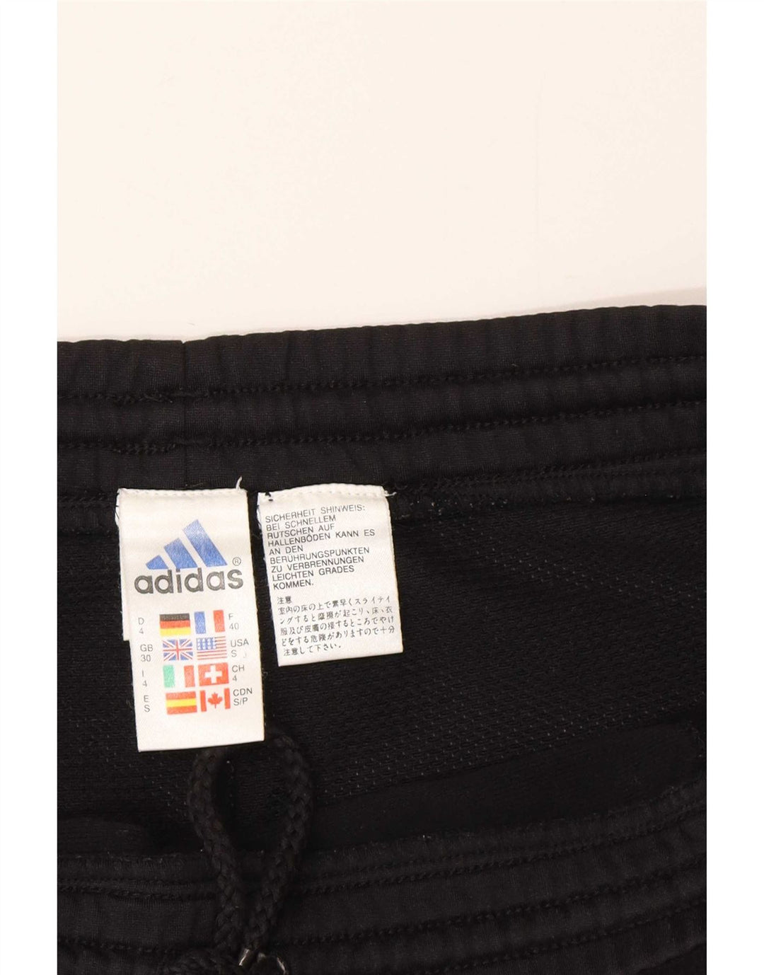 Adidas muške sportske kratke hlače srednje crne boje od poliestera