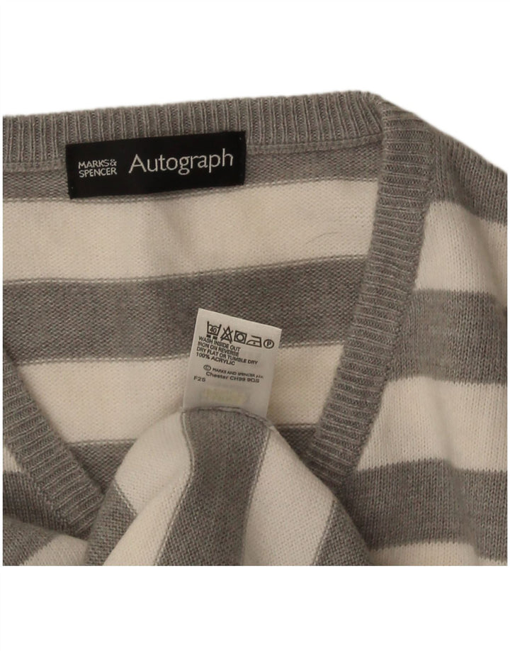 Marks & Spencer muški džemper s autogramom V-izreza srednje sive pruge