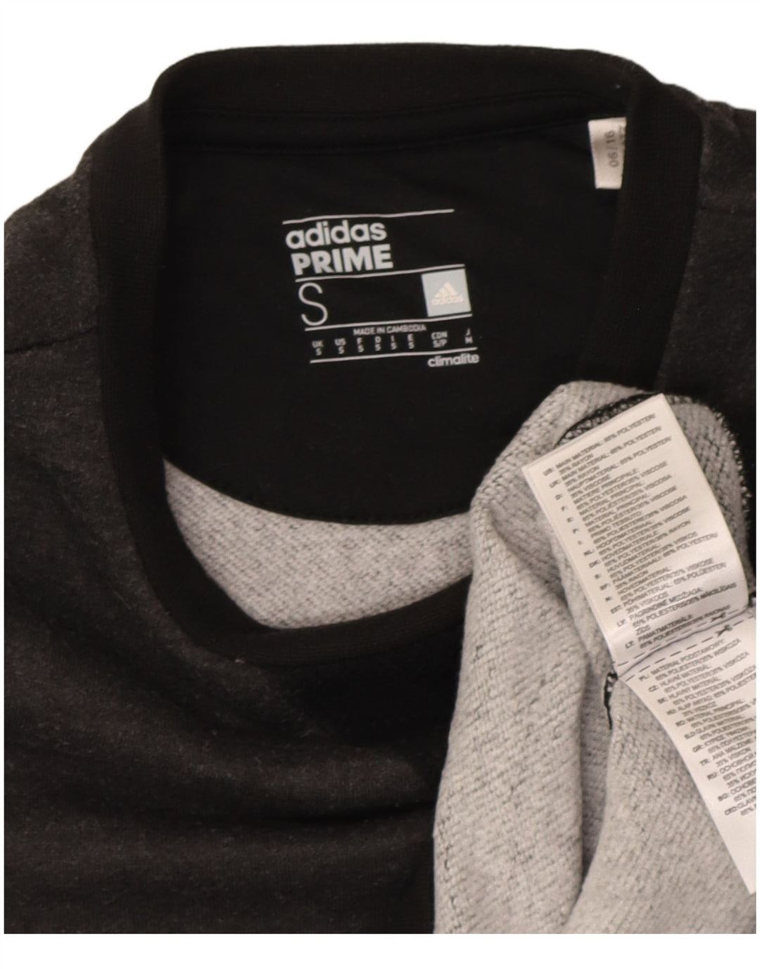Adidas muška trenirka Climalite Graphic sweatshirt mali sivi kockica u boji
